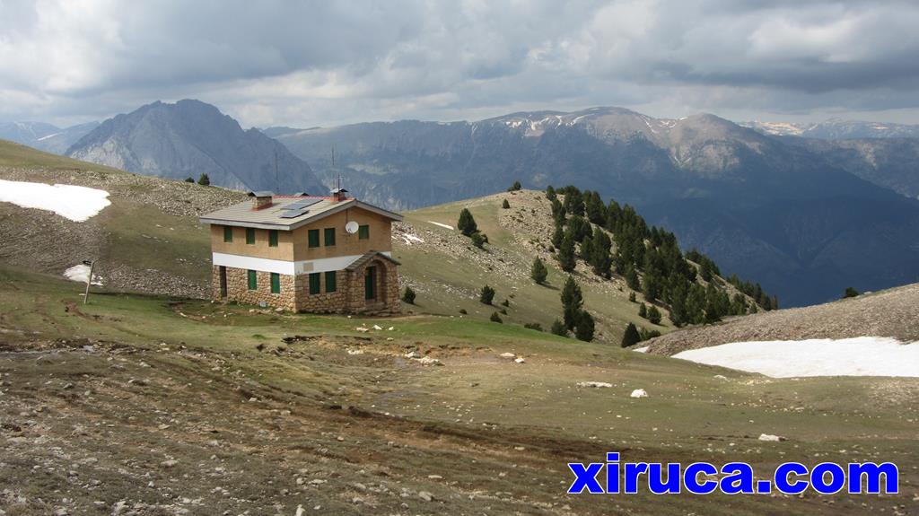 Refugio Delgado Úbeda o de la Serra d'Ensija