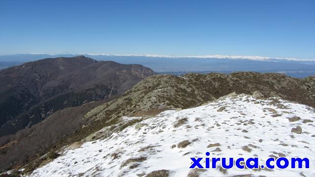 Matagalls y Pirineos desde Turó de l'Home