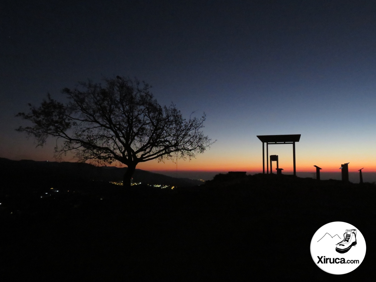 Primeras luces en el Puig Castellar