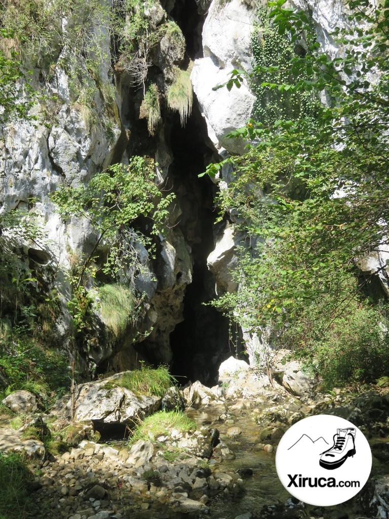 Cueva de Orandi