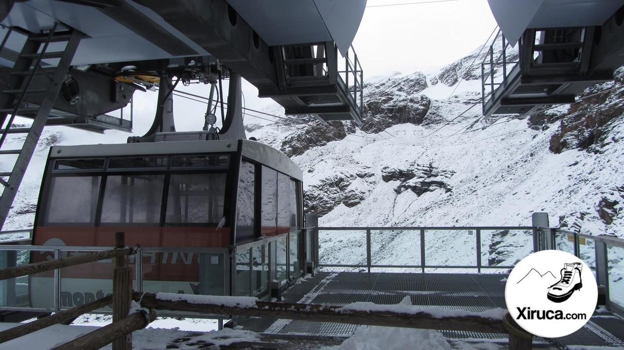 Plataforma del teleférico a la Punta Indren