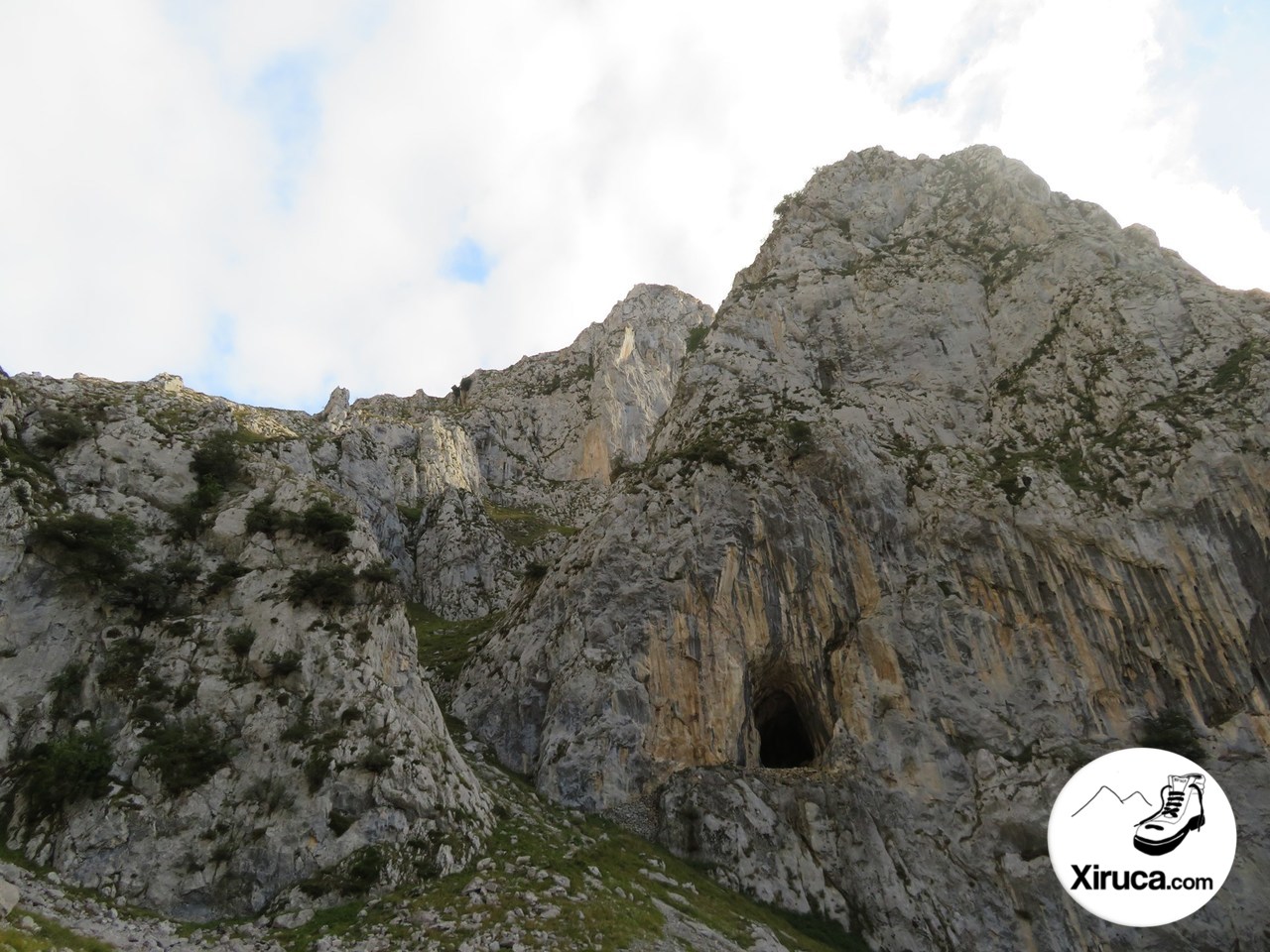 Cueva del Posadoriu