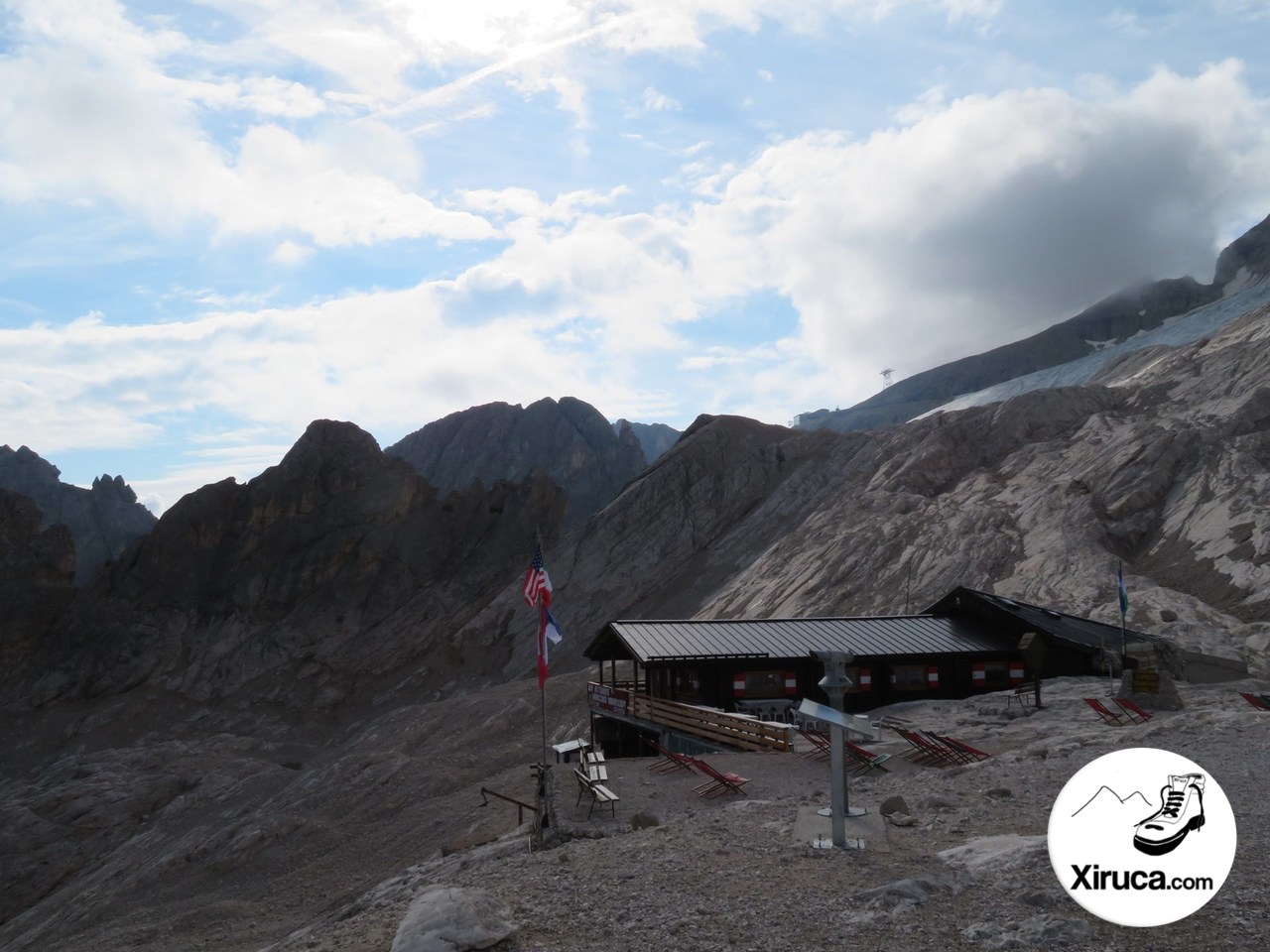 Rifugio Capanna Ghiacciaio Marmolada