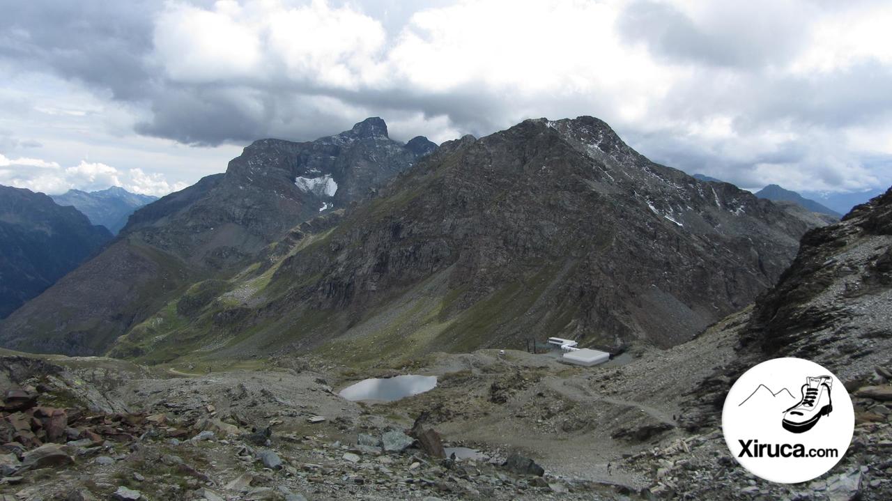 Bettaforca y Rothorn subiendo al Quintino Sella