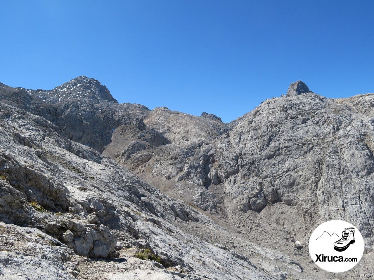 Torre de la Párdida y Pico de los Cabrones