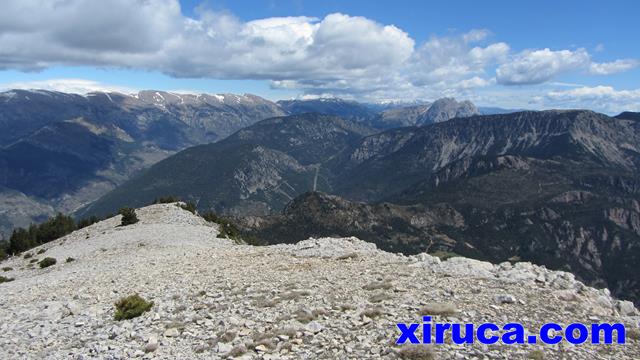 Serra del Cadí, Pedraforca y Serra del Verd desde el Tossal de l'Estivella