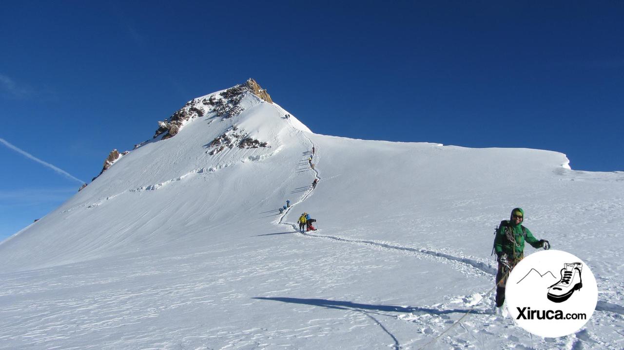 Zumsteinspitze desdel el Collado Gnifetti