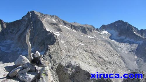 Pico Maldito y Aneto desde Aragüells