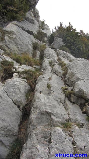 Trepando a la Roca del Joc