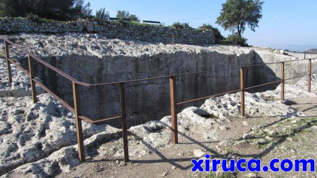 Cisterna en el Conjunto Monumental de Olèrdola