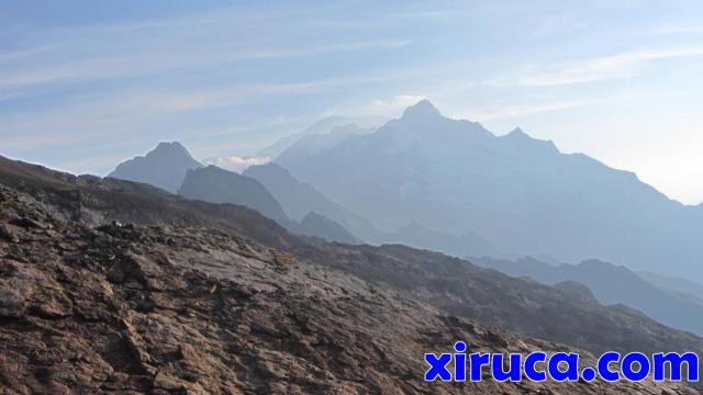 Mont Tondy y Aiguille des Glaciers desde Col des Fours
