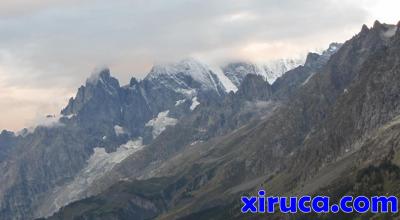 Dent du Geant desde Refugio Bonatti