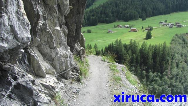 Cadenas en el tramo a Praz de Fort