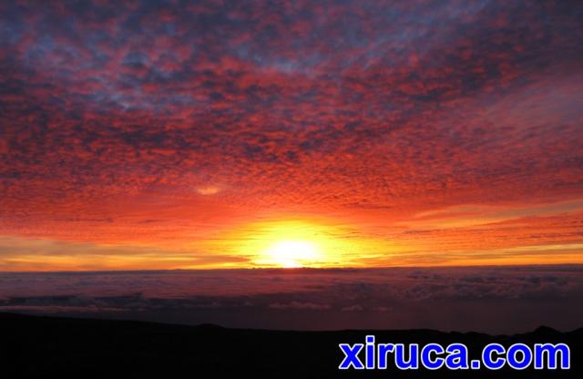 Cielo rojo al anochecer